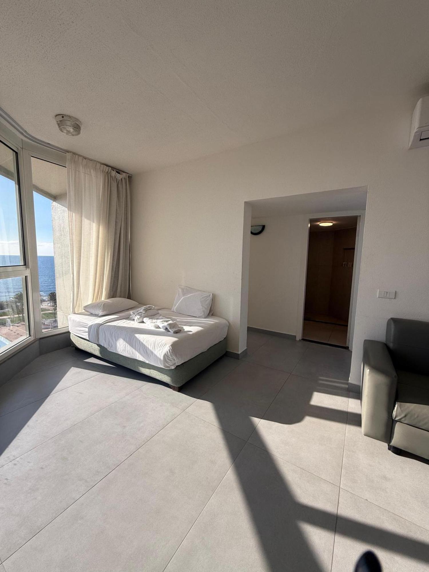 Aqualand Hotel & Resort Batroûn Dış mekan fotoğraf